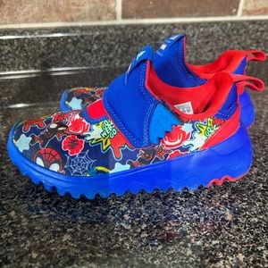 Adidas spiderman sneakers boys 13